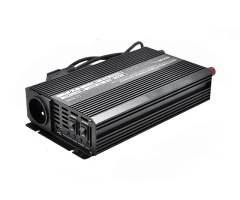 Měnič Carspa UPS600-12 12V/230V 600W s nabíječkou 12V/10A /UPS
